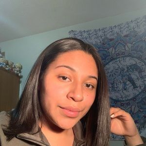 Meet your Posher, Janet